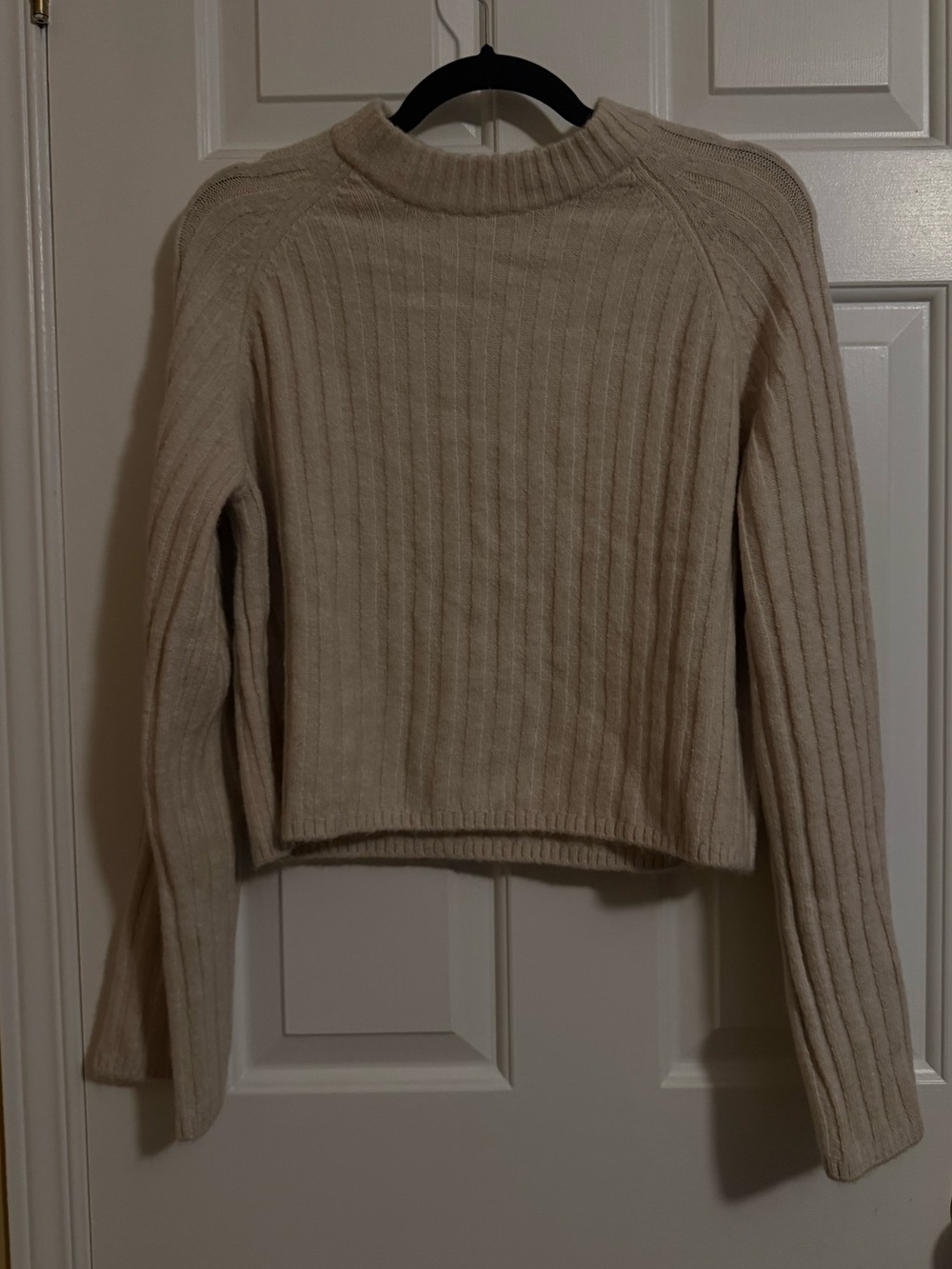 Women’s Cream Ribbed Knit Sweater
